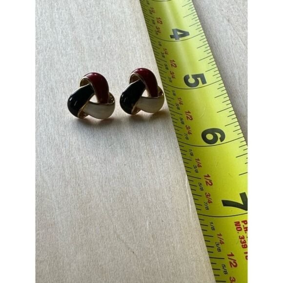 Vintage Red Black & White Enamel Knot Clip-On Earrings Gold-Tone Finish - Picture 4 of 15
